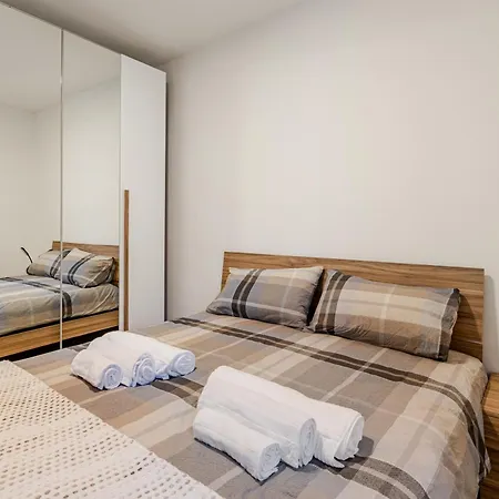 The Nest Between E Bellagio Apartment Castelmarte